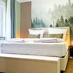 Zweite Heimat Nuerburg 2* ケルベルク